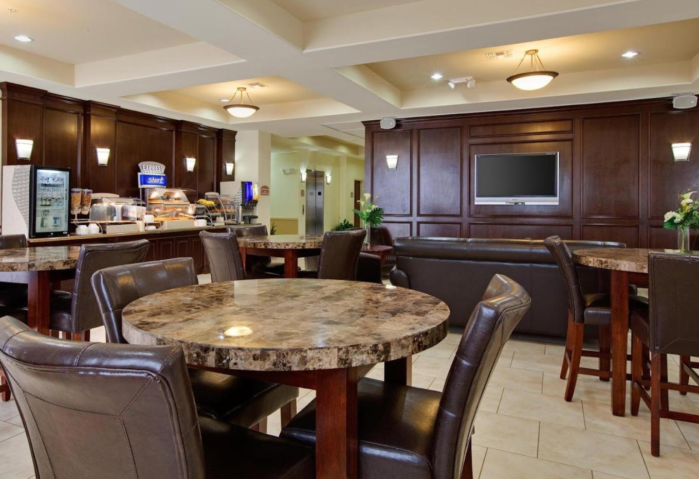 Aspen Grand Hotel Laporte La Porte Extérieur photo